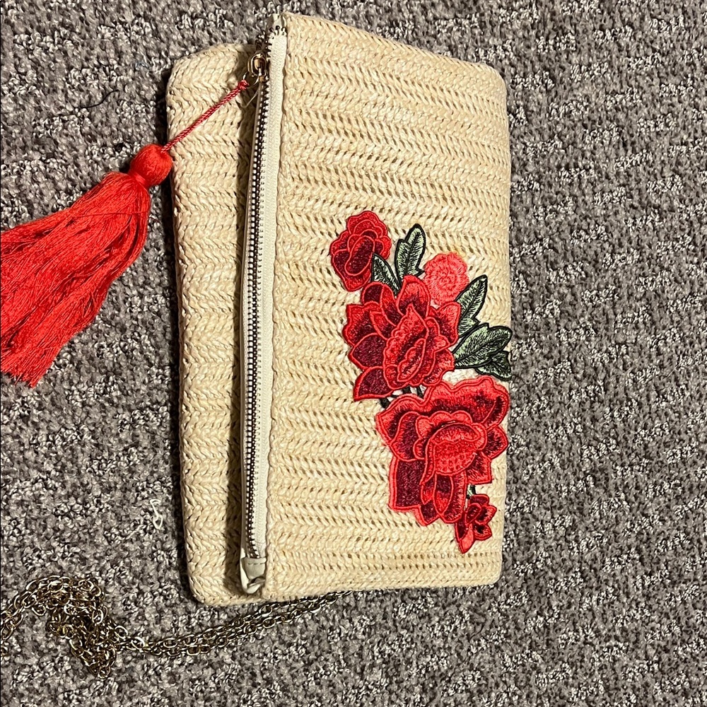 Floral Embroidered Straw Clutch with Red Tassel